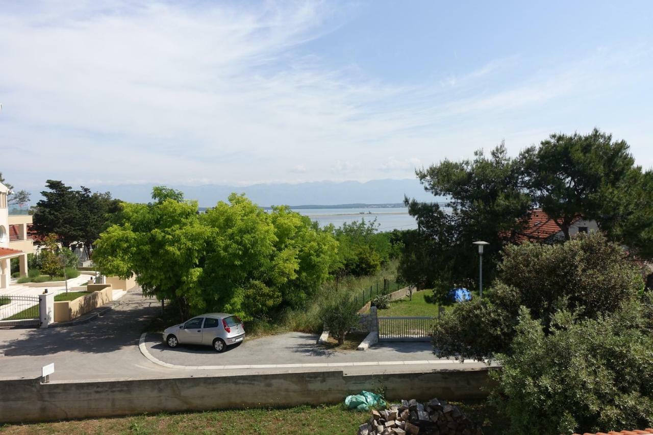 Apartment Dede Nin Bagian luar foto