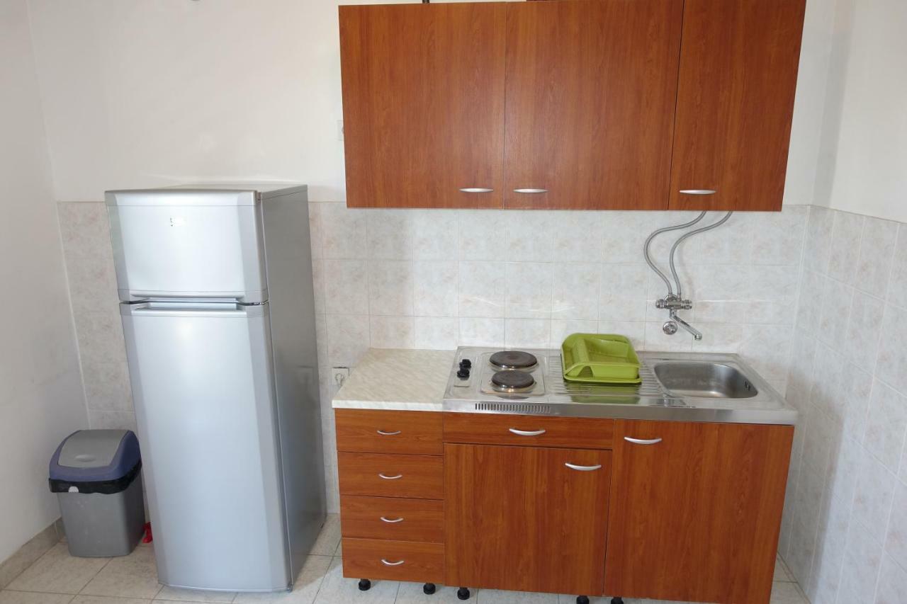 Apartment Dede Nin Bagian luar foto