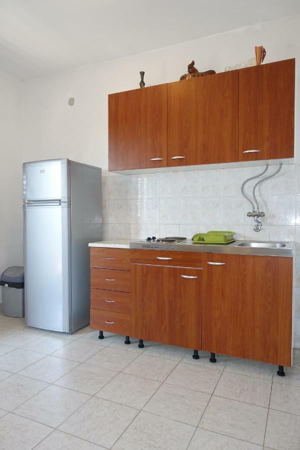 Apartment Dede Nin Bagian luar foto