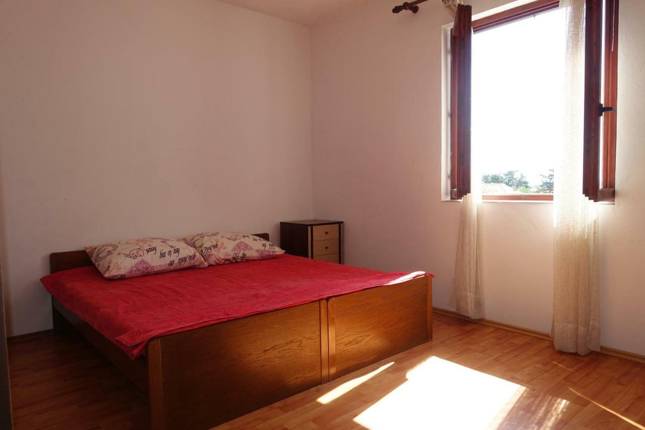 Apartment Dede Nin Bagian luar foto
